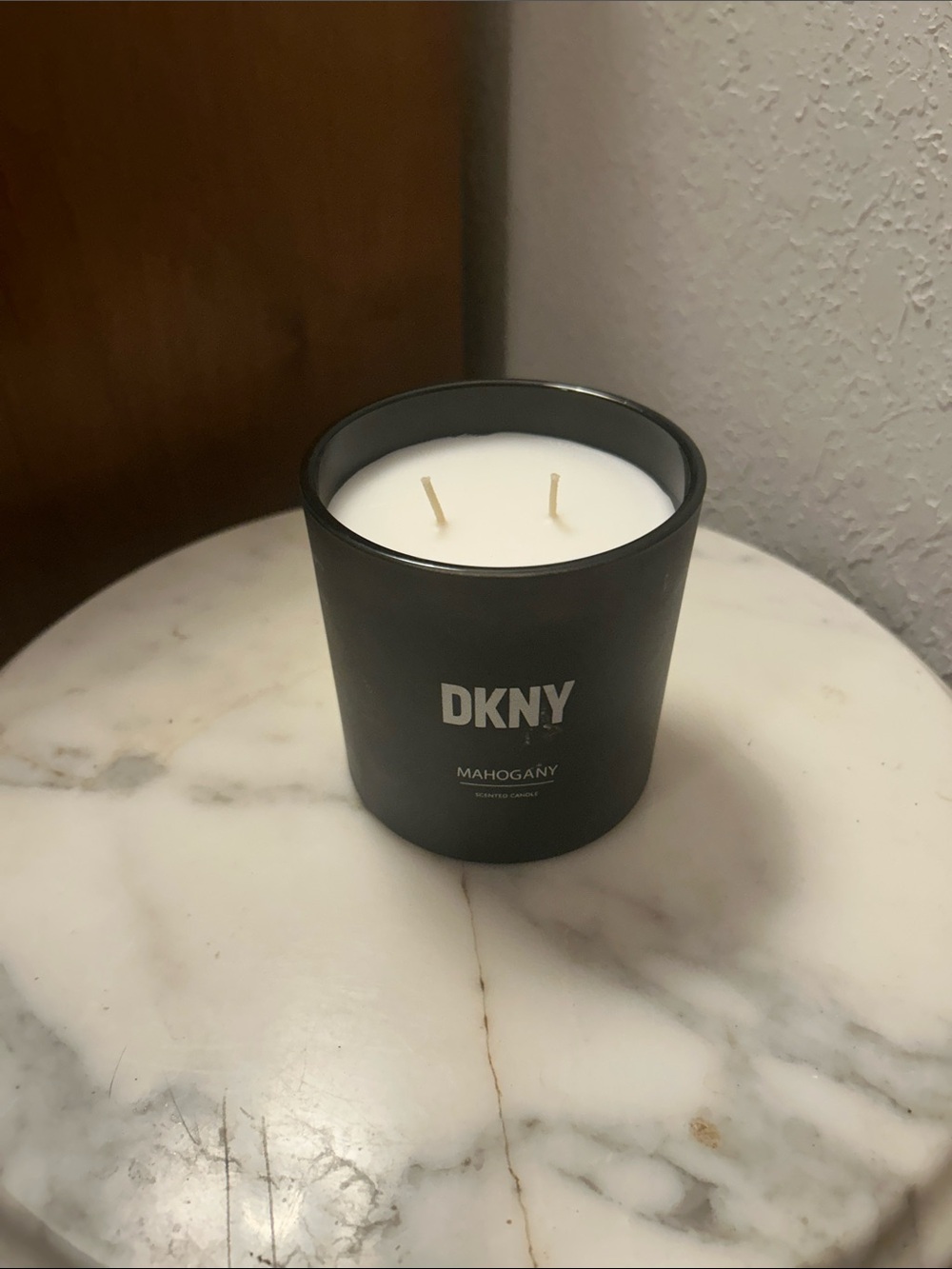 DKNY Mahogany Scented Candle - Black Glass Jar. NWOT.